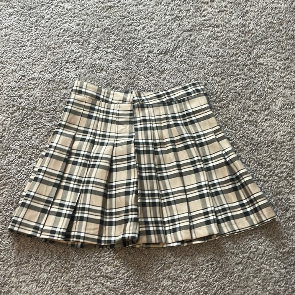 Plaid skirt